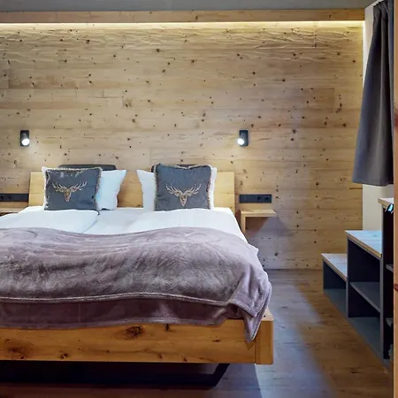 Loisachufer Гарміш-Партенкірхен