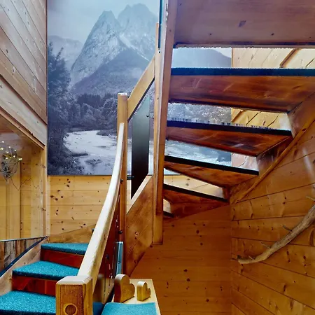 Loisachufer Tatil Evi