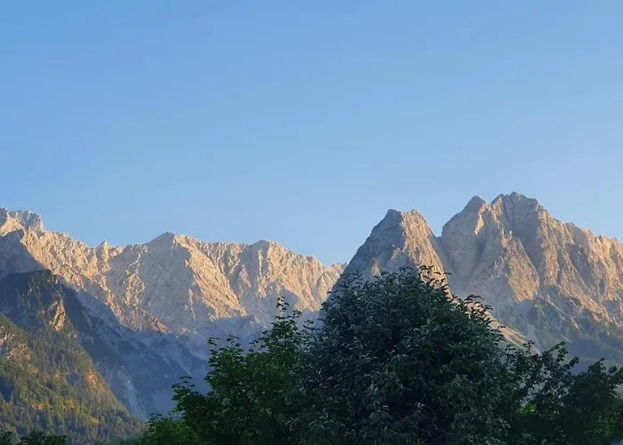 Loisachufer Casa de Férias *